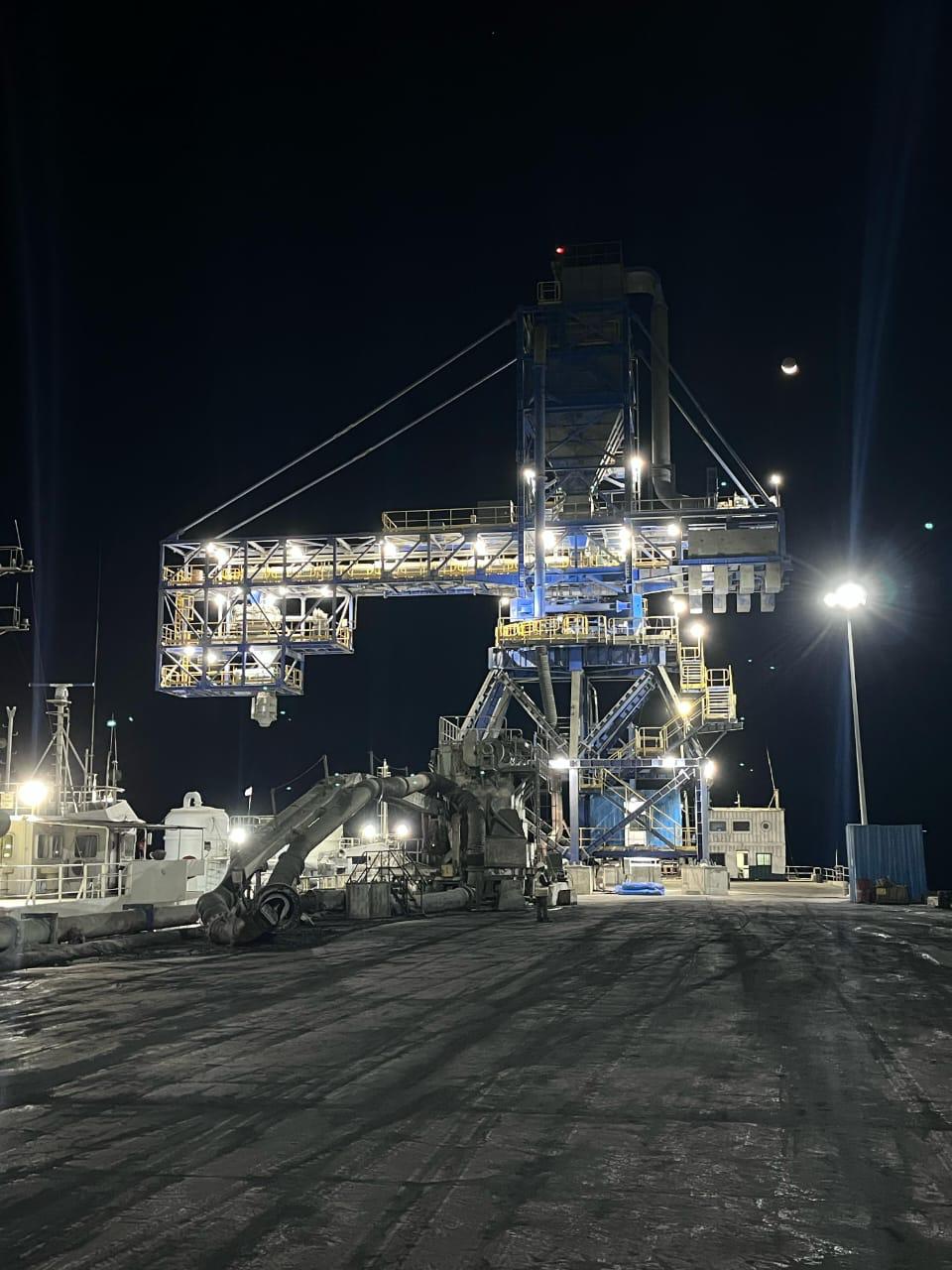 Ship loading automation, night operation